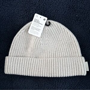 Lululemon close fit rib knit wool blend beanie
